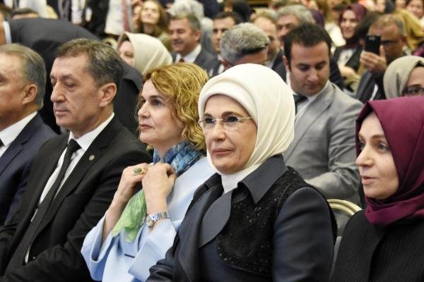 Emine Erdoğan: Otizm görülme olasılığı 68'de 1'e ulaştı
