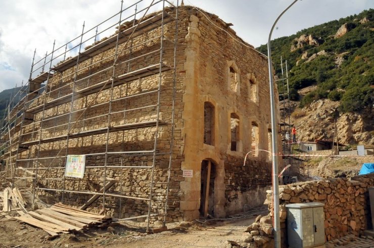 Akşehir’de tescilli Yukarı Hamam restore ediliyor