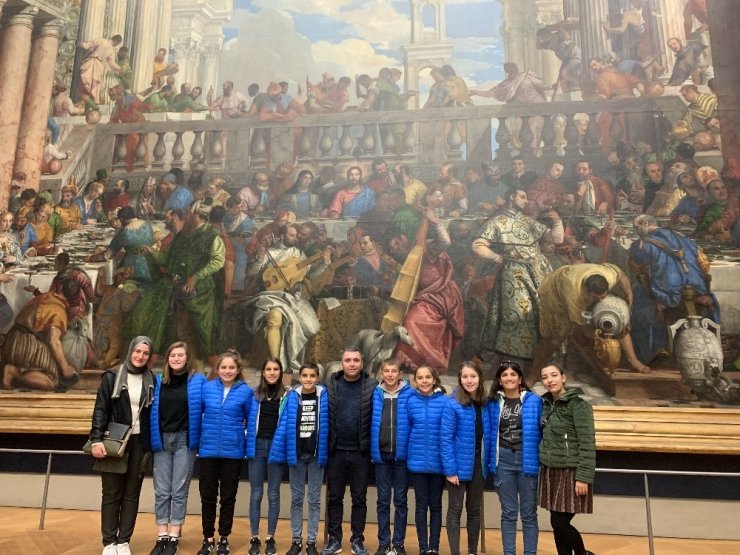 Eyfel’de Türk rüzgarı