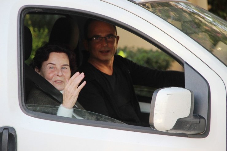 Fatma Girik: “Kendimi iyi hissedersem projelerde yer alırım”