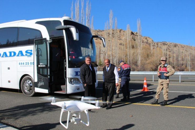Oltu Jandarma Trafik Timleri drone ile uygulamaya geçti