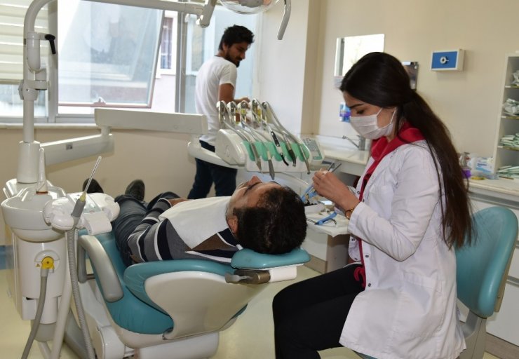 22 Kasım Dünya Diş Hekimleri Günü