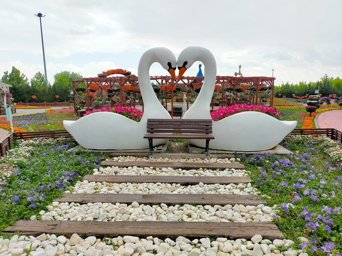 konya-cicek-bahcesi-4.jpg