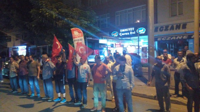 konyada-halk-tepki-icin-sokaga-dokuldu-2.jpeg