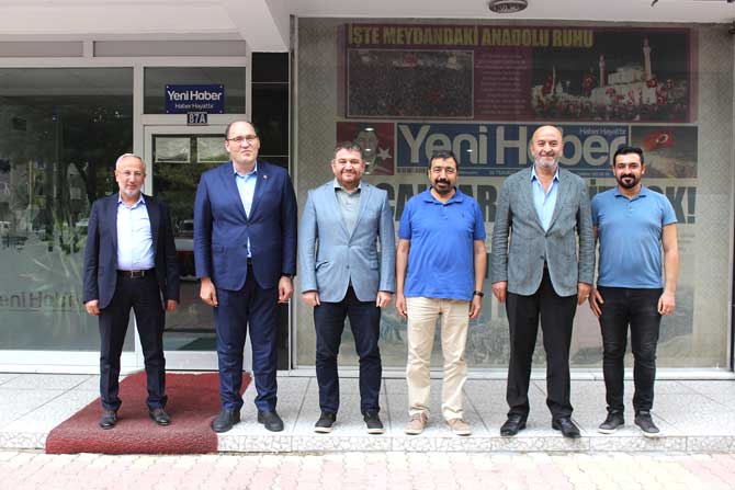 rektor-koseden-yeni-habere-ziyaret-1.jpg